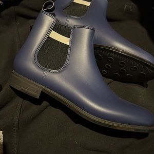 Bally Boots size 39 Brand New Never Worn